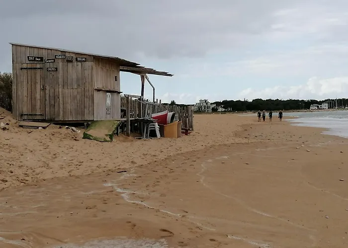 Jolie Maison Familiale Oleronaise Сasa de vacaciones Saint-Georges-d'Oleron