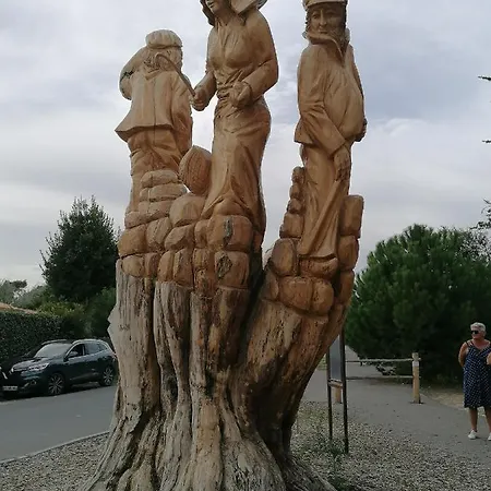 Jolie Maison Familiale Oleronaise Semesterbostad *